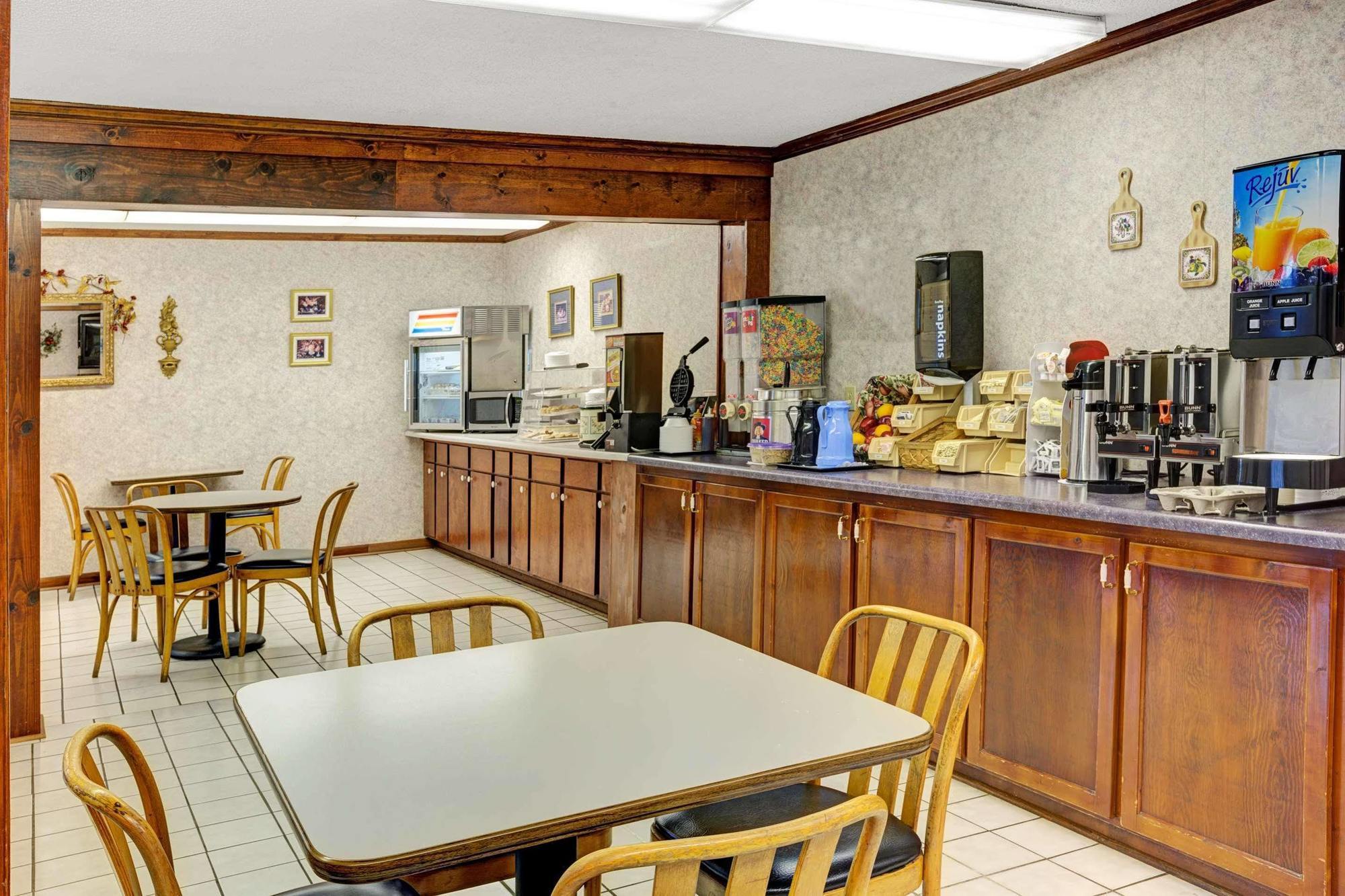 Days Inn By Wyndham Jellico - Tennessee State Line Buitenkant foto